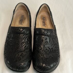 Alegria by PG Life Black Nurse Shoes Sz 40